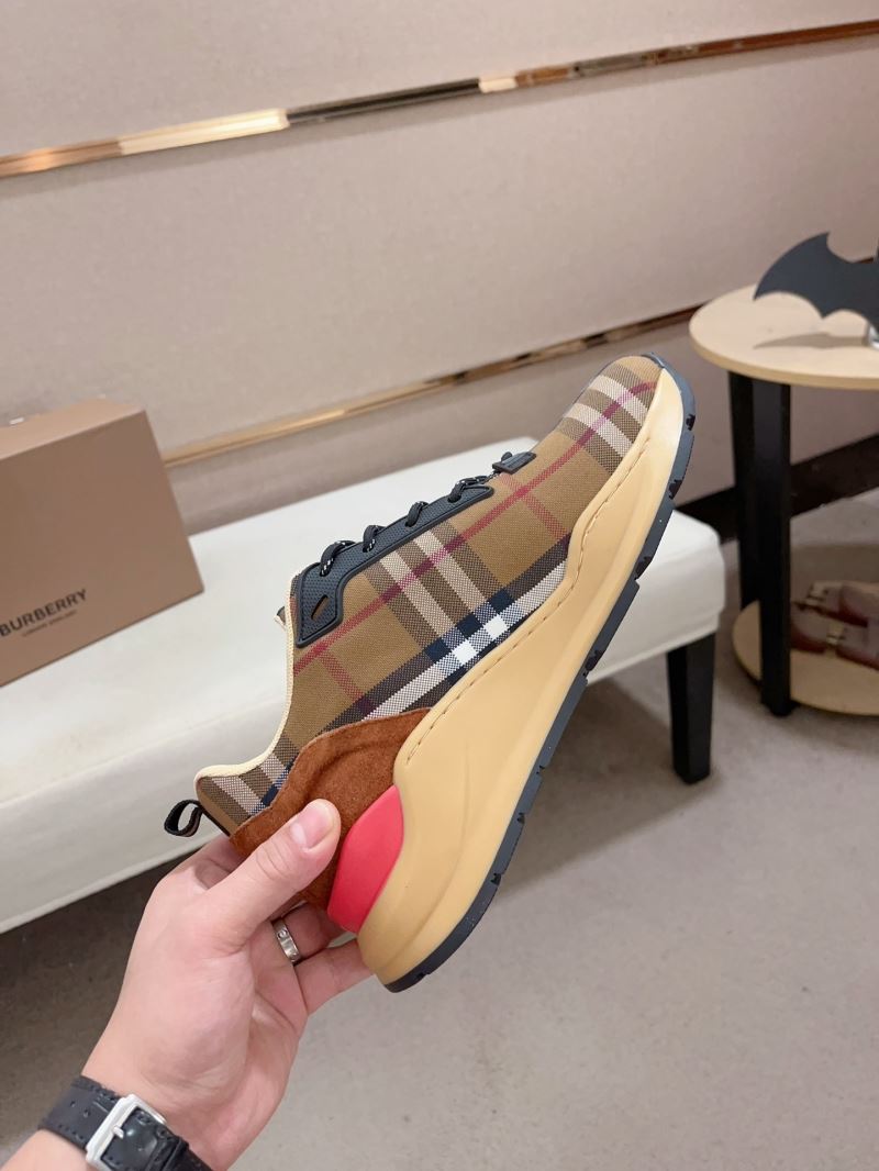 Burberry Low Shoes